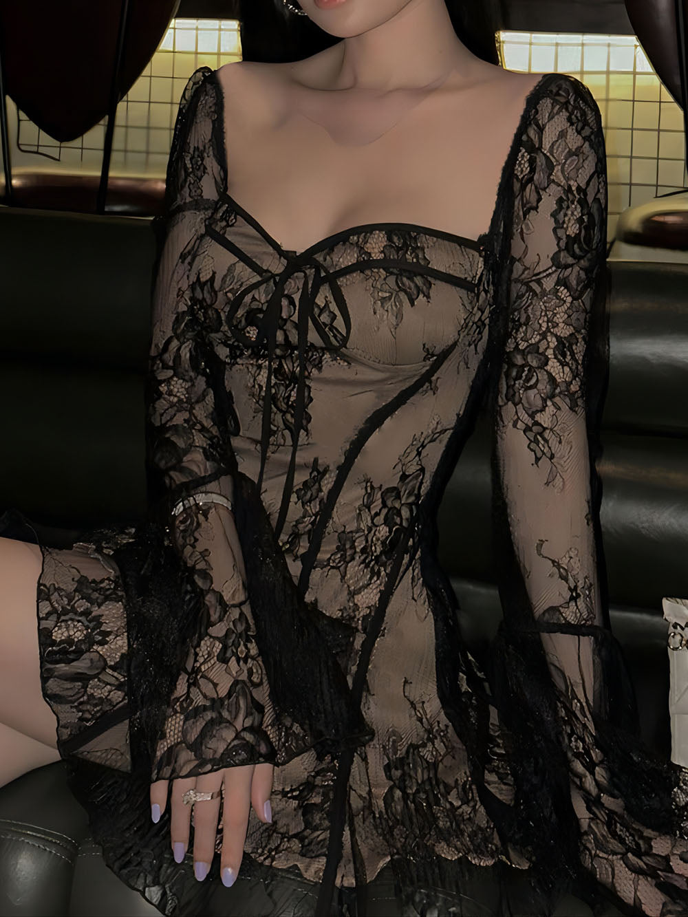 Vida | Robe midi corset en dentelle