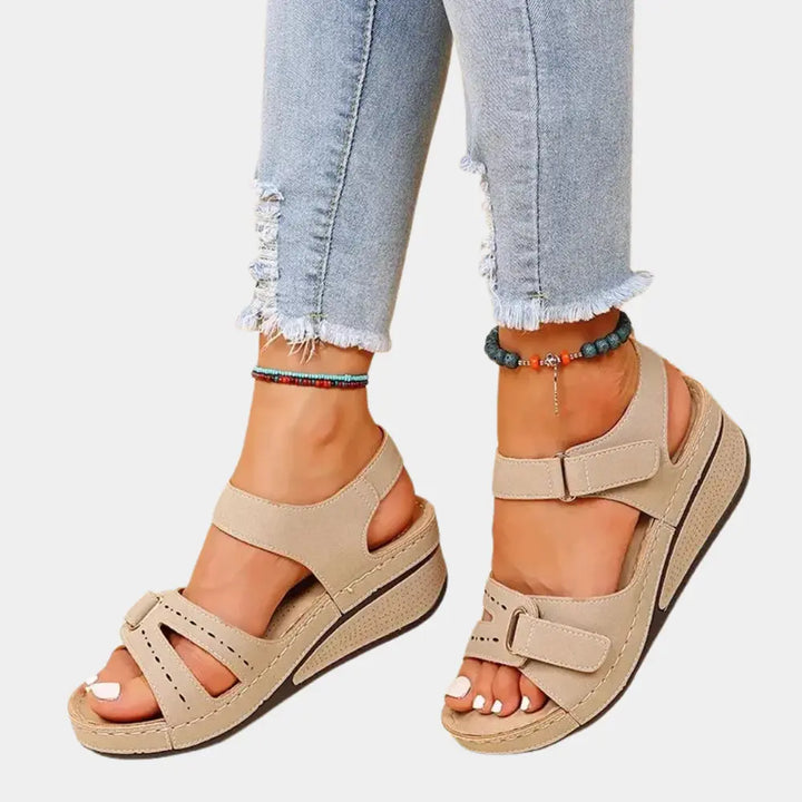 Sandales à bride épaisse semelle compensée pour Femme – Melinda