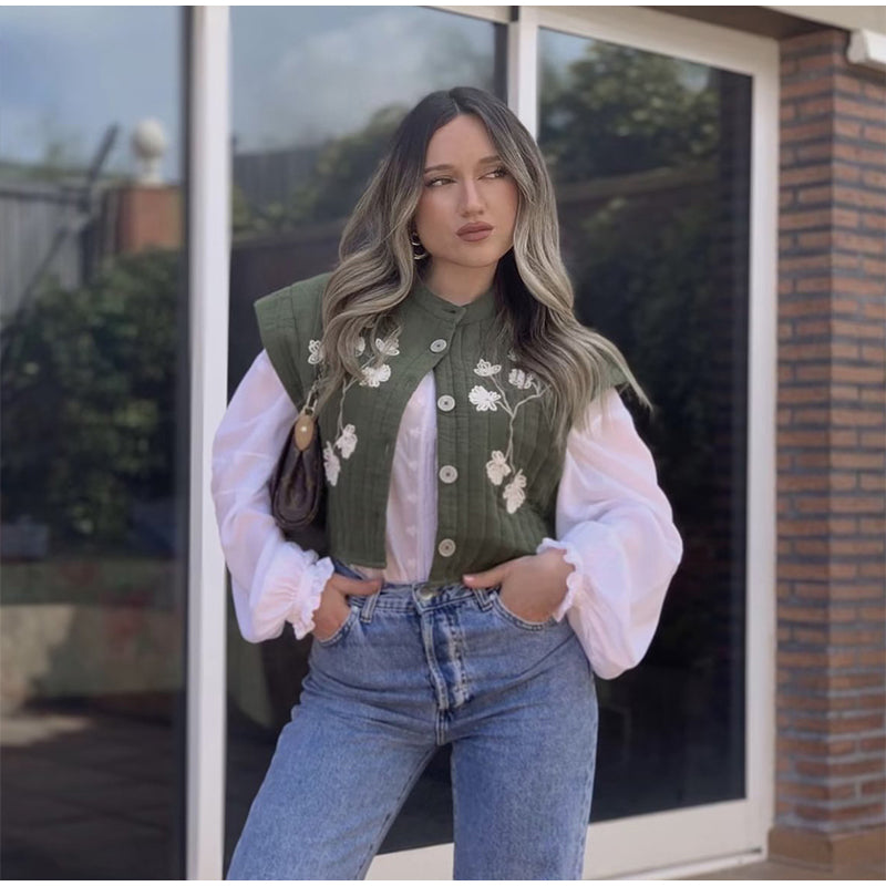 Nia | Gilet vert avec impression de fleurs