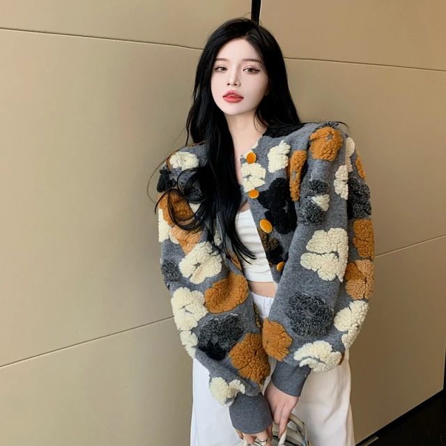 Tova | Gilet brodé fleuri pour femmes