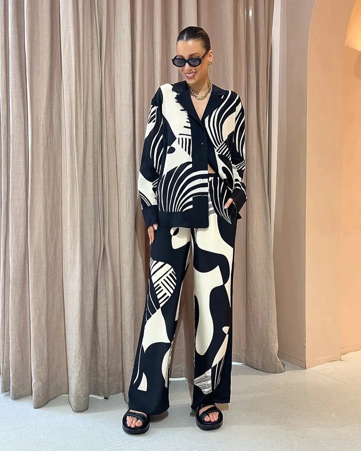 Paulina | Ensemble polyvalent en noir et blanc