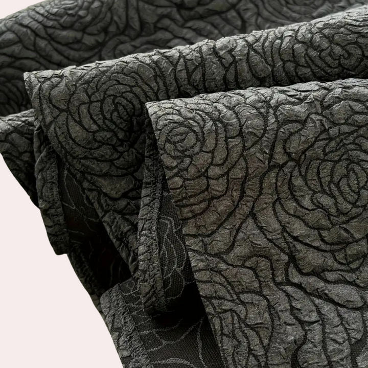 Donata | Robe classique brodée pour femmes