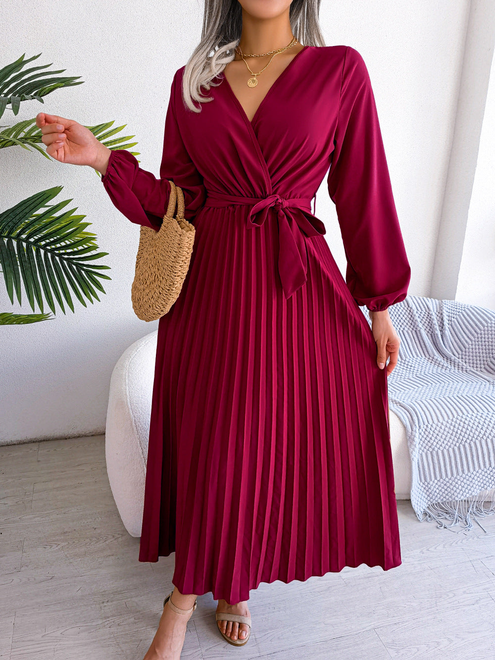 Jenna - Robe maxi élégante à manches longues plissée avec taille nouée