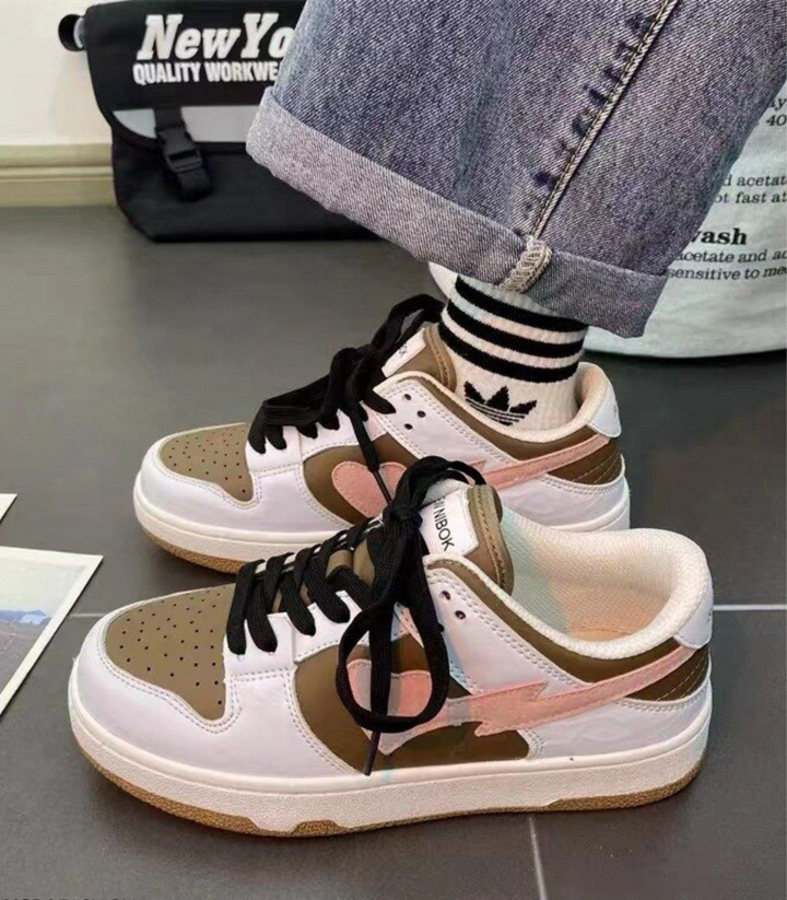 Sanaa | Chaussures de sneakers avec design de cœur pour femmes