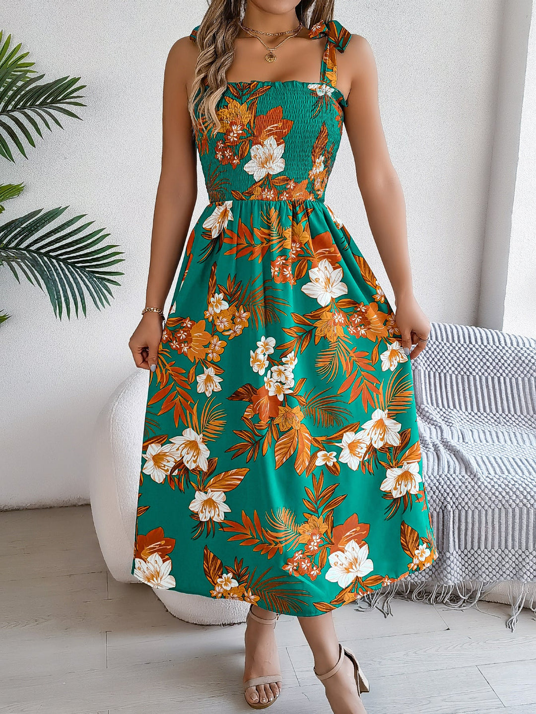 Zienna - Robe longue élégante fleurie sans manches