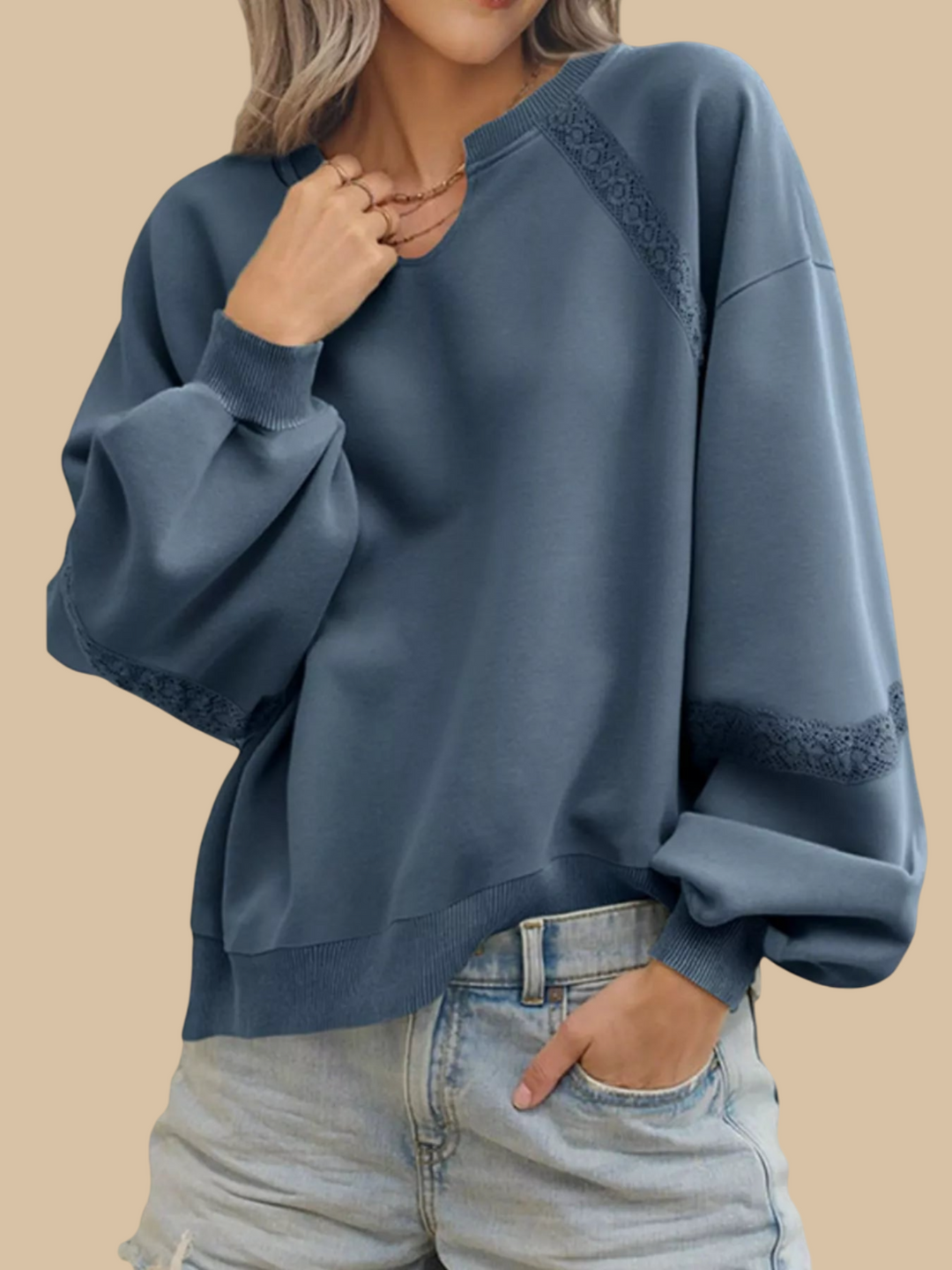Dainora - Sweat Ample Élégant à Manches Longues avec Détails en Dentelle