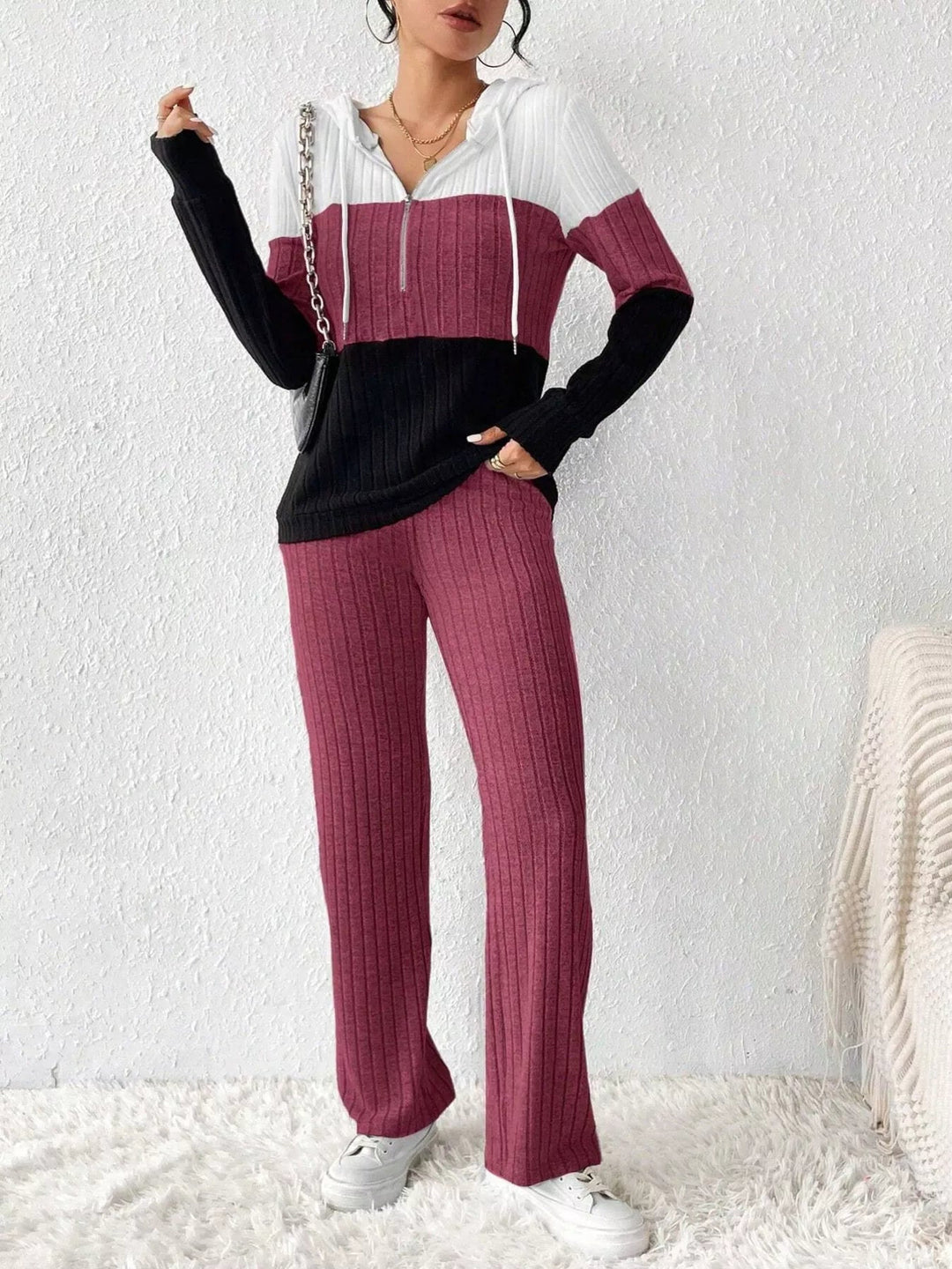 Dahlia - Ensemble Élégant Hoodie à Demi-Zip et Pantalon