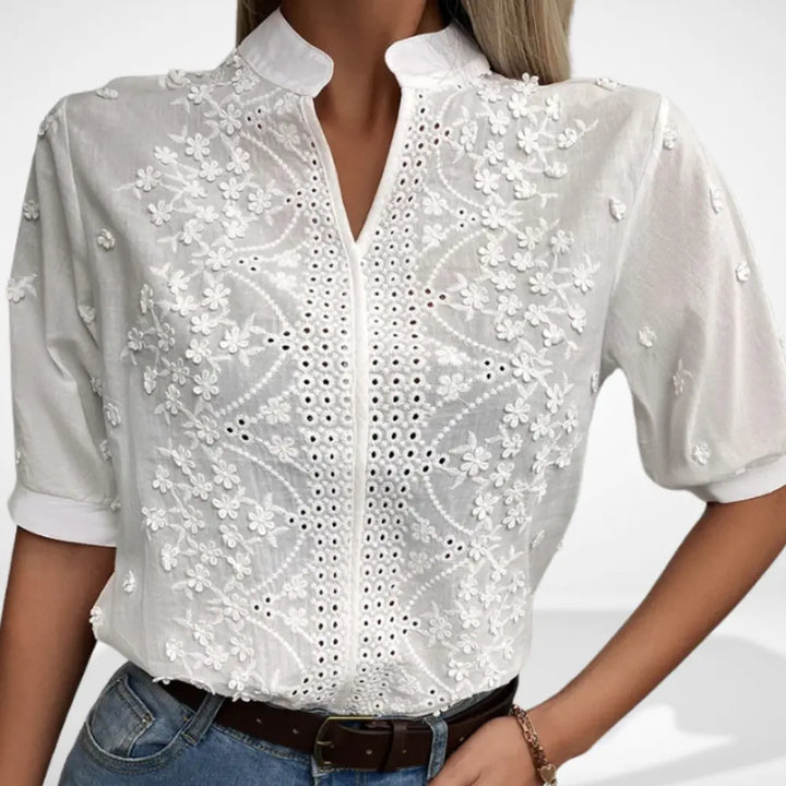 Blouse à broderies florales délicates pour Femmes – Merle