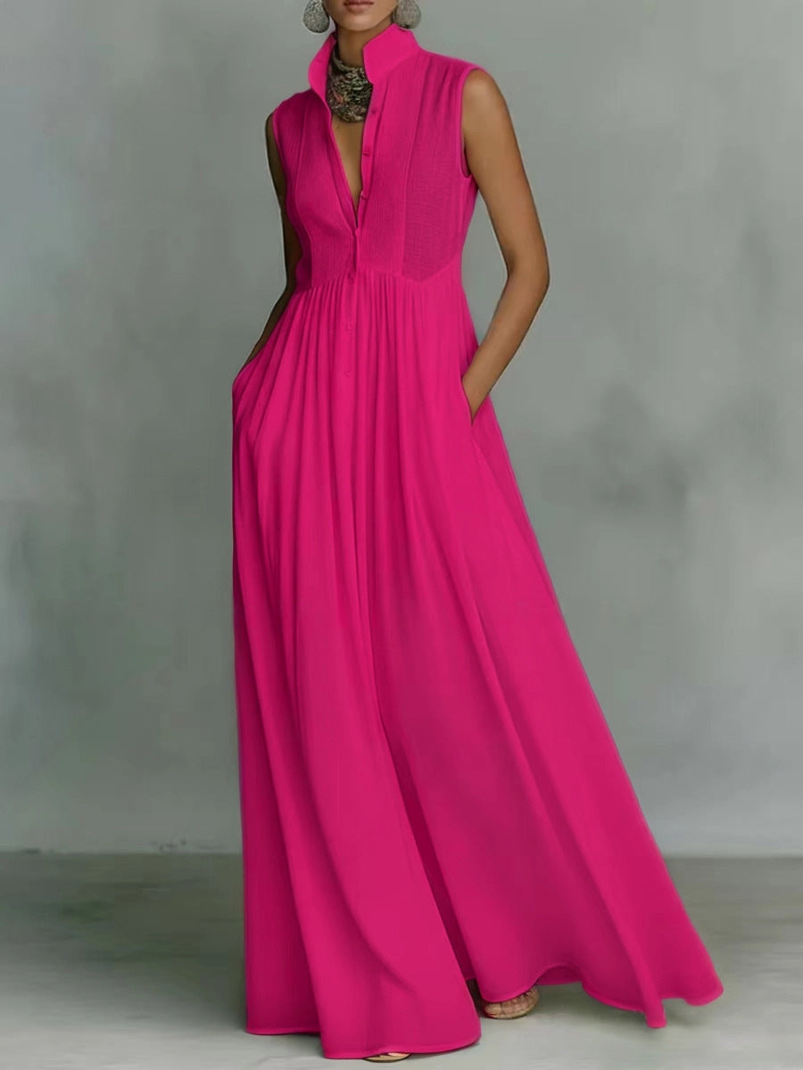 Christie - Robe longue élégante sans manches à col montant et boutons