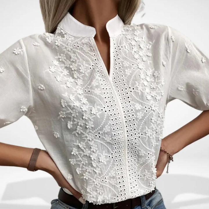 Blouse à broderies florales délicates pour Femmes – Merle