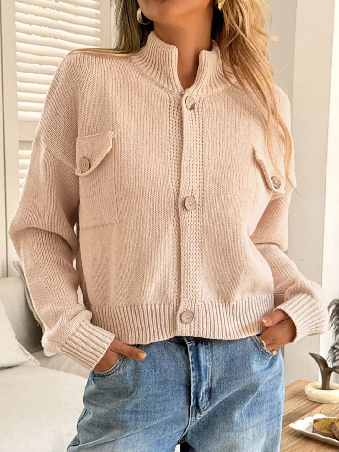 Vespera - Cardigan court cosy en maille avec boutons