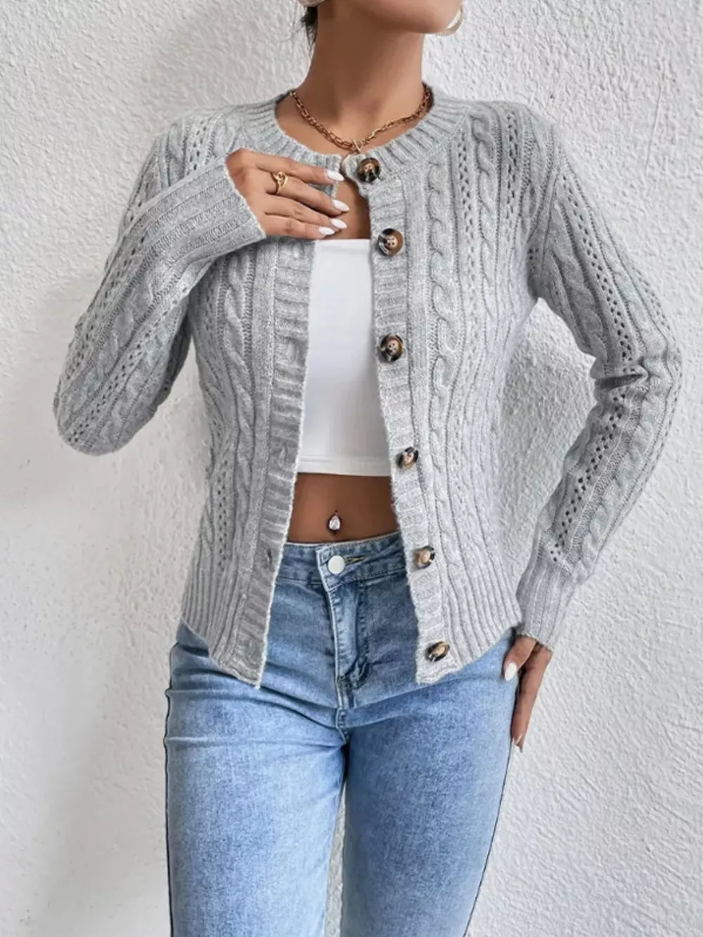 Tianna - Cardigan cosy en maille torsadée boutonné
