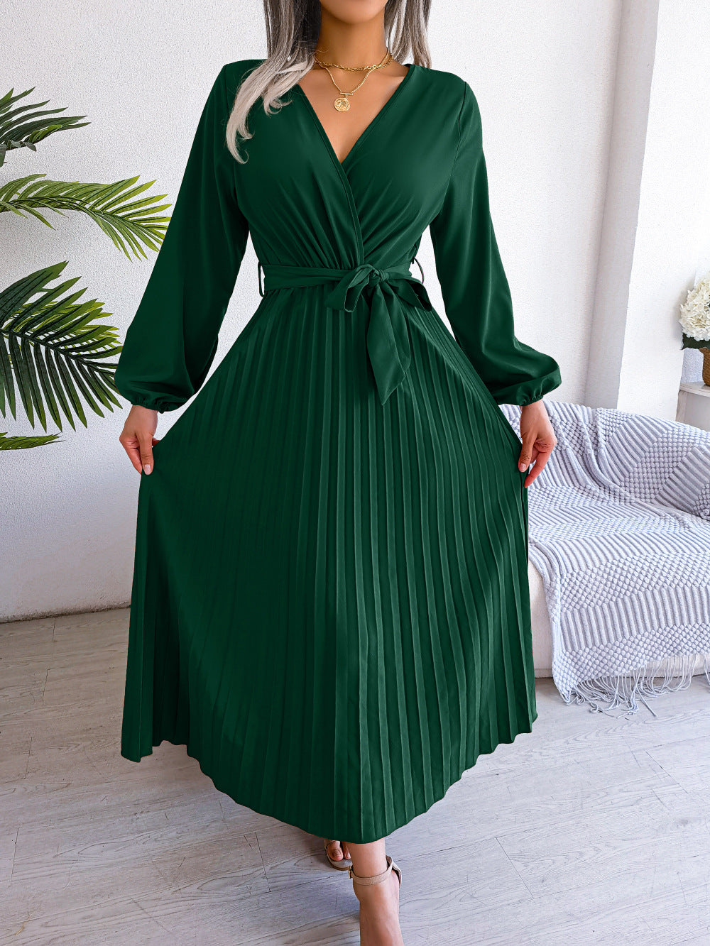 Jenna - Robe maxi élégante à manches longues plissée avec taille nouée