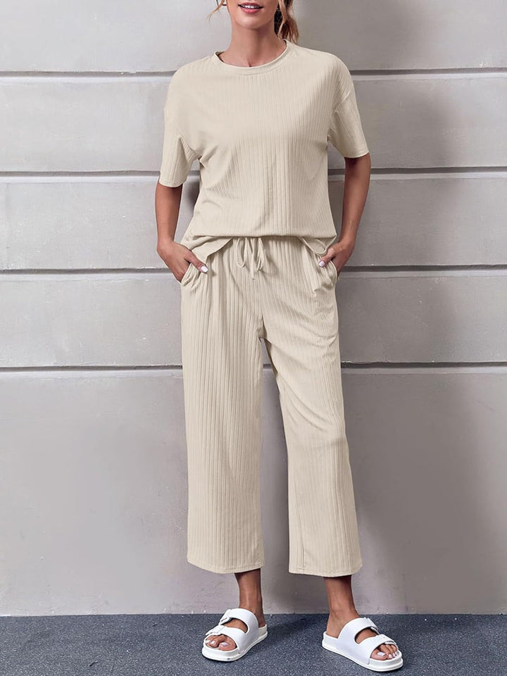Sylvie - Ensemble décontracté avec haut à manches courtes et pantalon