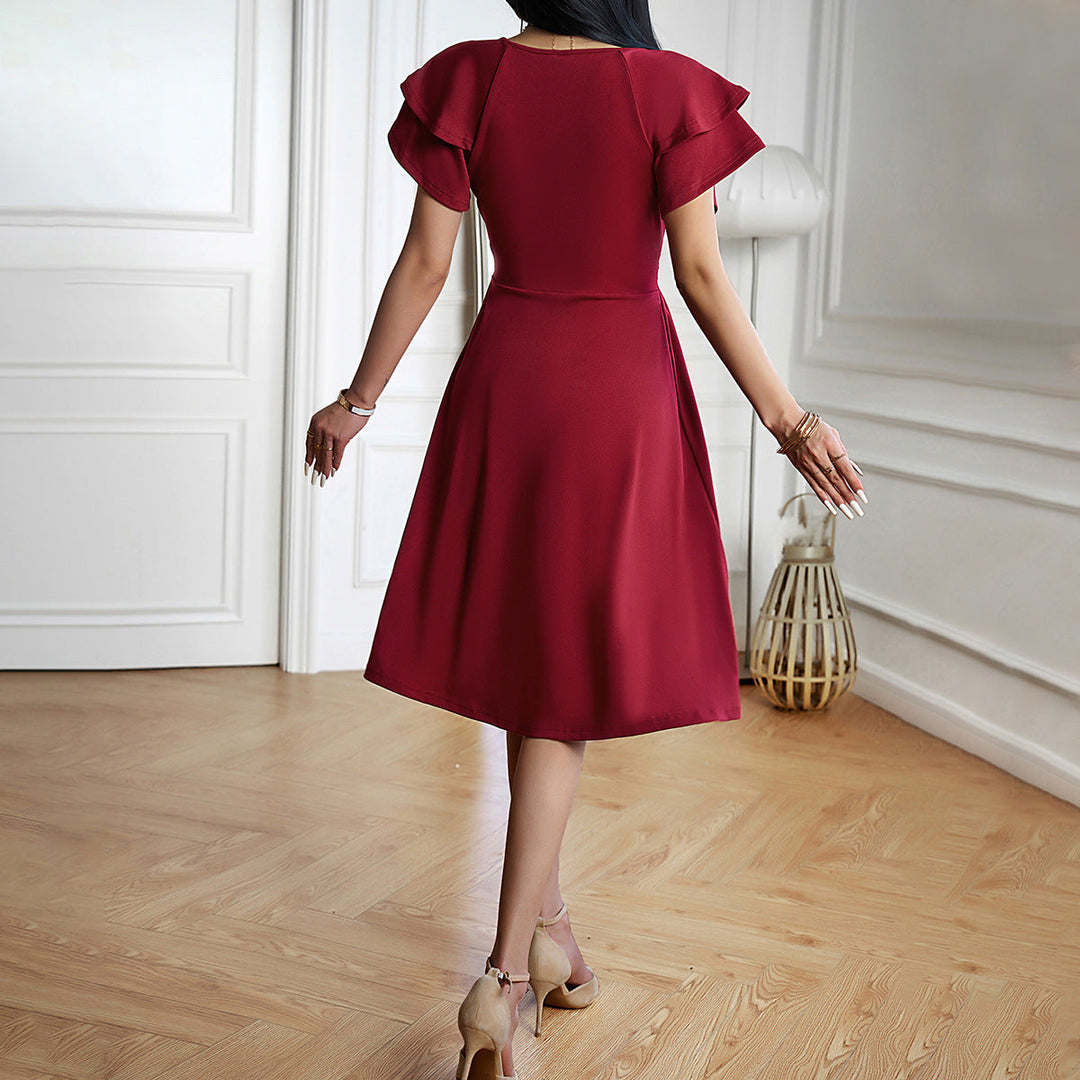 Shantelle | Robe à manches courtes à col en V de couleur unie pour femmes