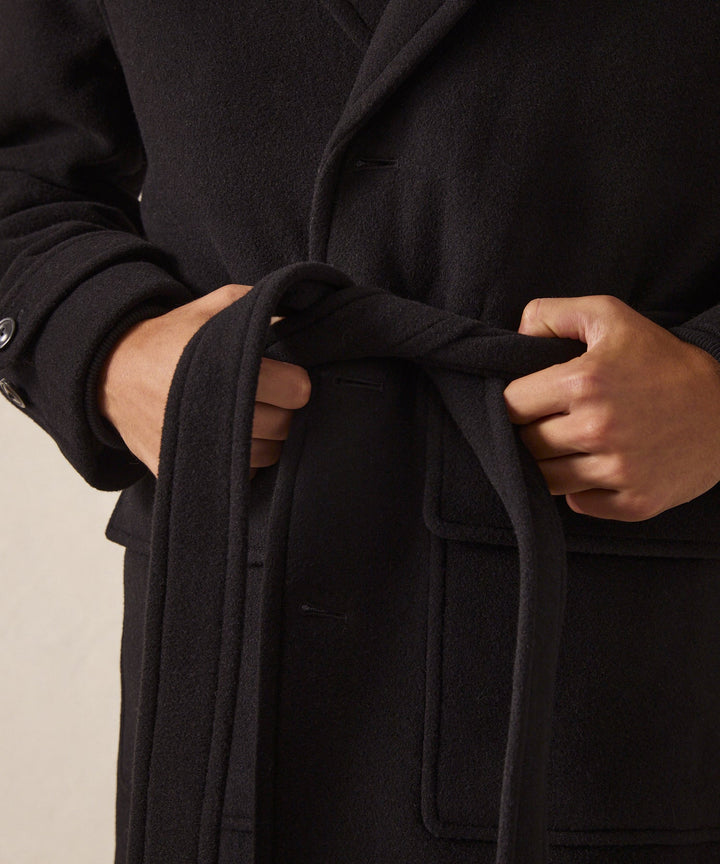 Culhwch | Manteau balmacaan ceinturé en noir pour homme