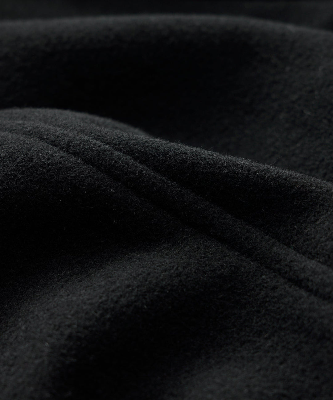 Culhwch | Manteau balmacaan ceinturé en noir pour homme