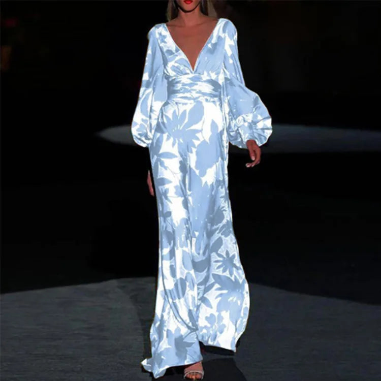 Brenda | Robe à la mode avec décolleté en V