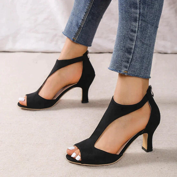 Sandales orthopédiques pour les femmes avec un soutien à la voûte et une conception élégante 1