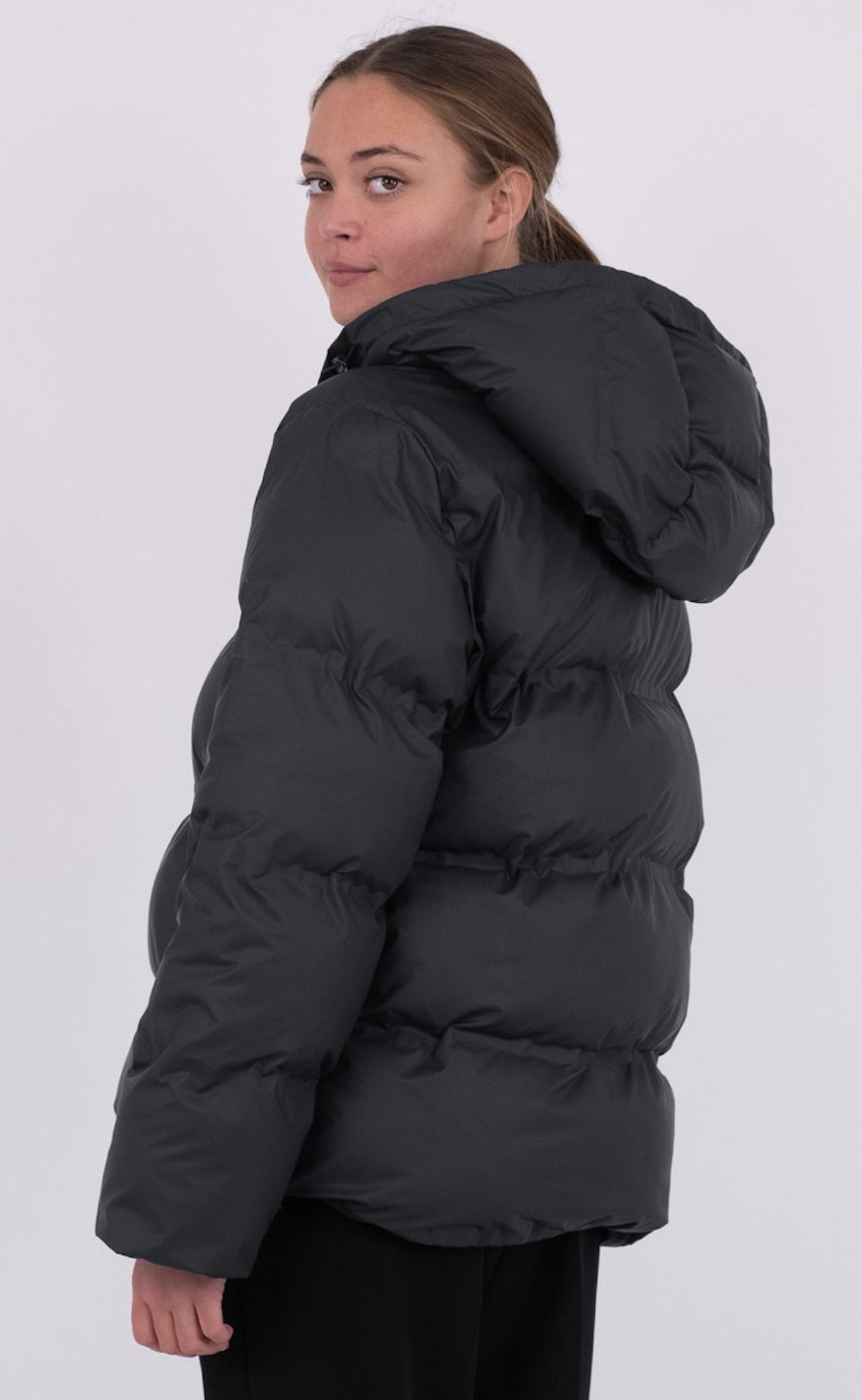 Femme Noir Hiver Parka – Naomi