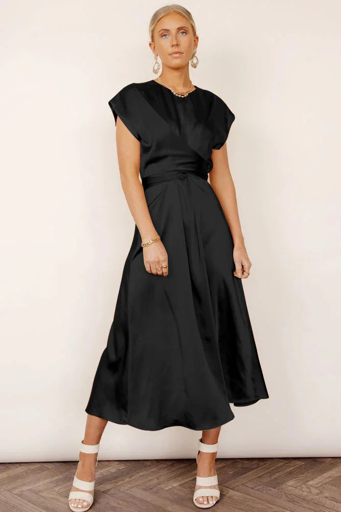 Damjana | Robe élégante à col rond et ceinture pour femmes