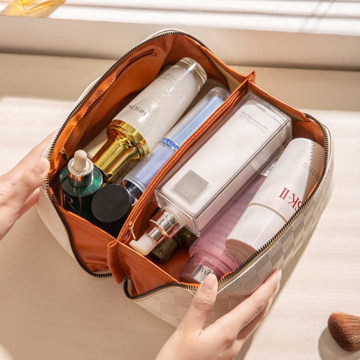 Janine | Luxueuse trousse de toilette à carreaux