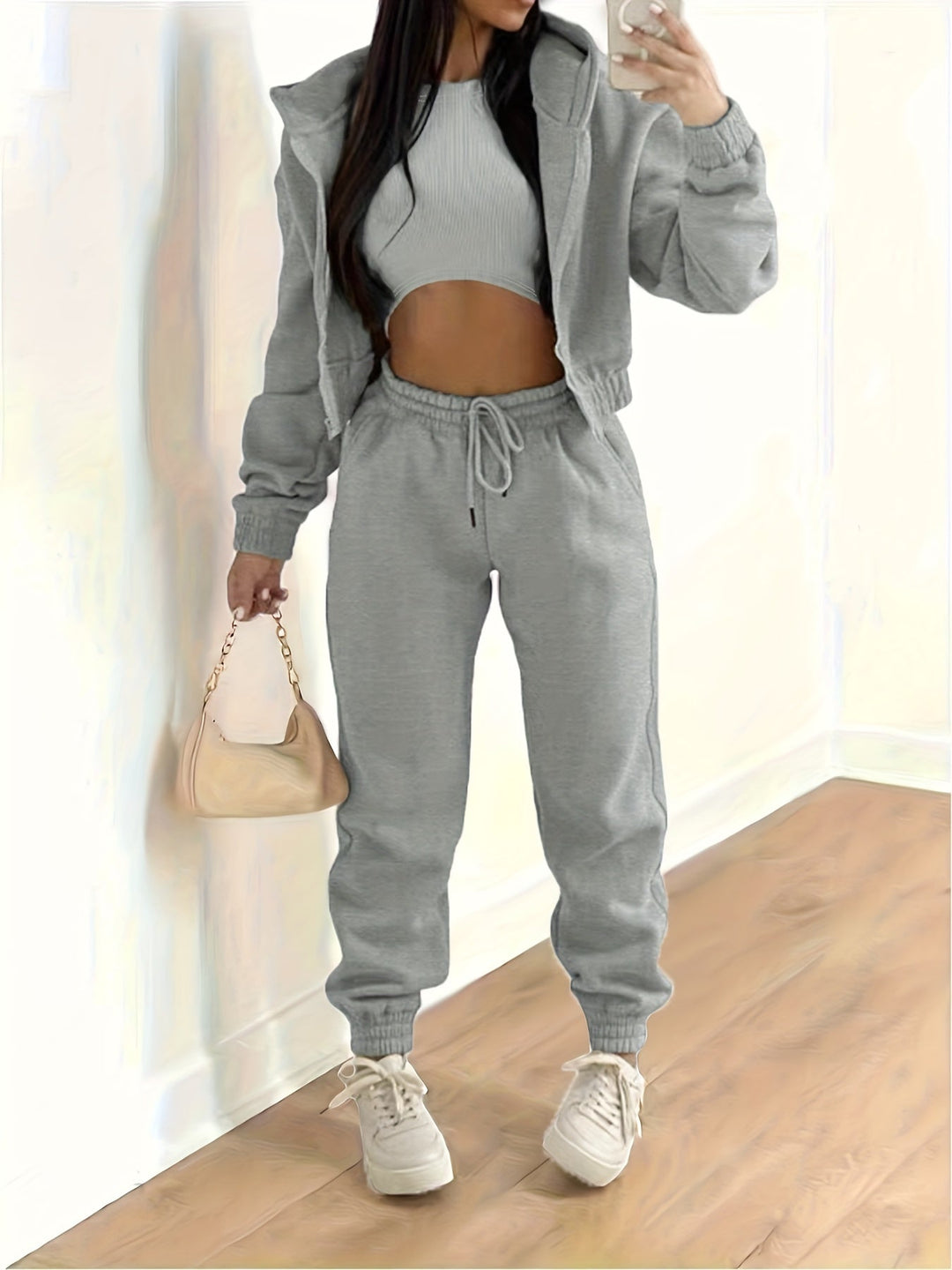 Antonia - Ensemble décontracté élégant avec crop top, veste à capuche et pantalon jogging