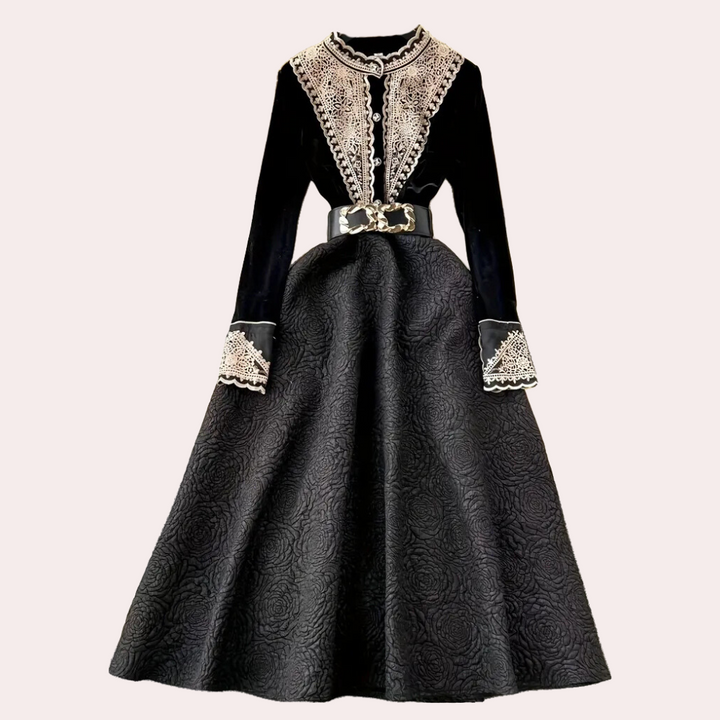 Donata | Robe classique brodée pour femmes