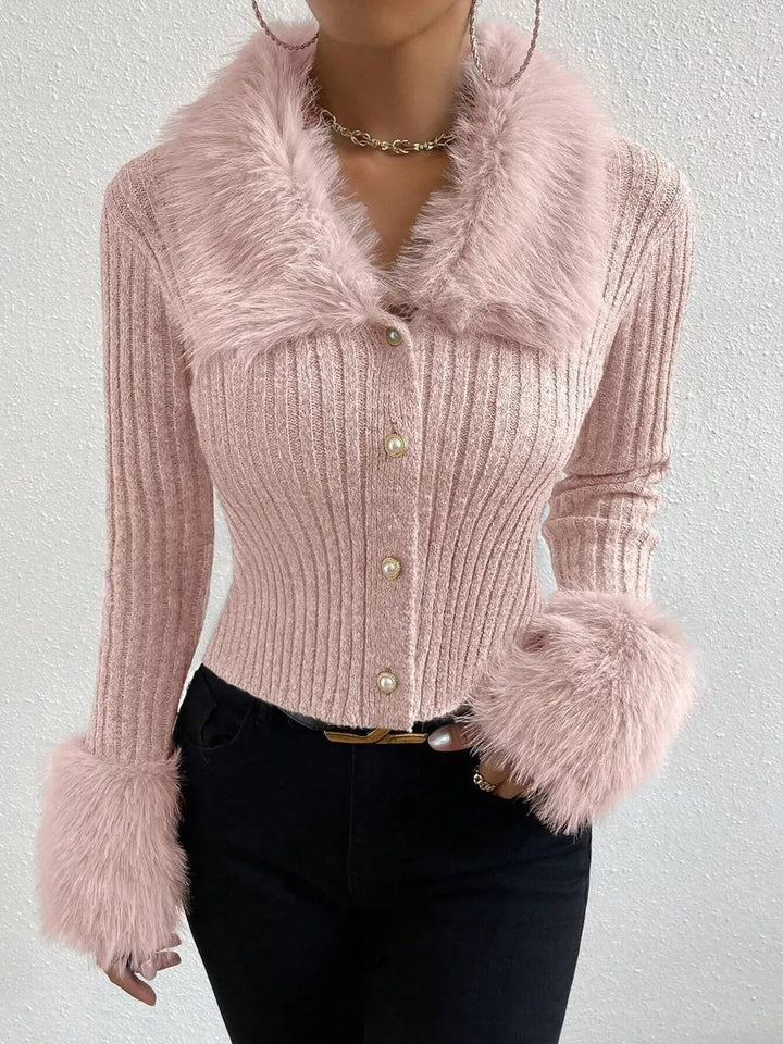 Ninette - Cardigan court en maille côtelée avec bordure en fausse fourrure