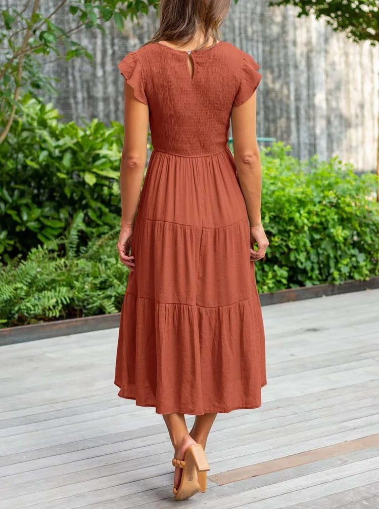 Theudelinda | Robe d'été élégante : détails de volants, poches