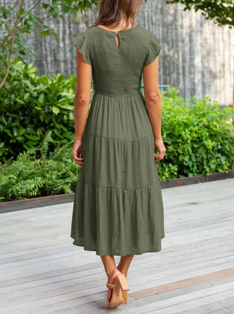 Theudelinda | Robe d'été élégante : détails de volants, poches