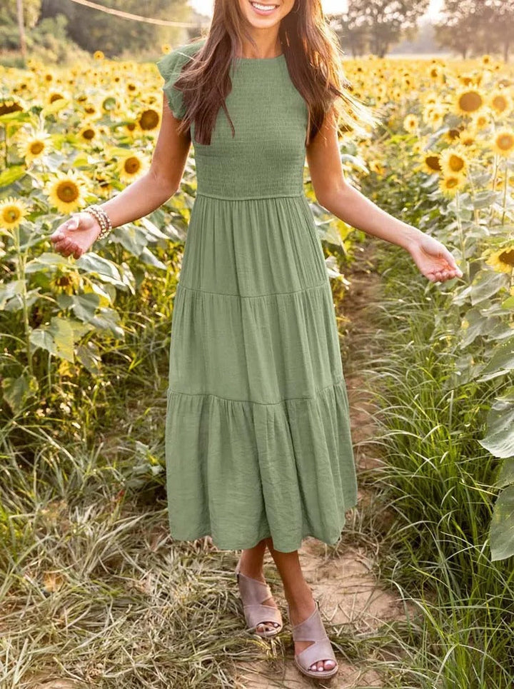 Theudelinda | Robe d'été élégante : détails de volants, poches