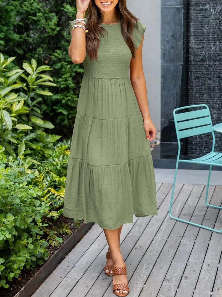 Theudelinda | Robe d'été élégante : détails de volants, poches