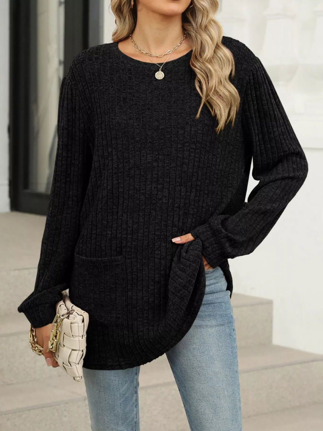 Carrina - Sweat-shirt décontracté à manches longues avec détails bordés