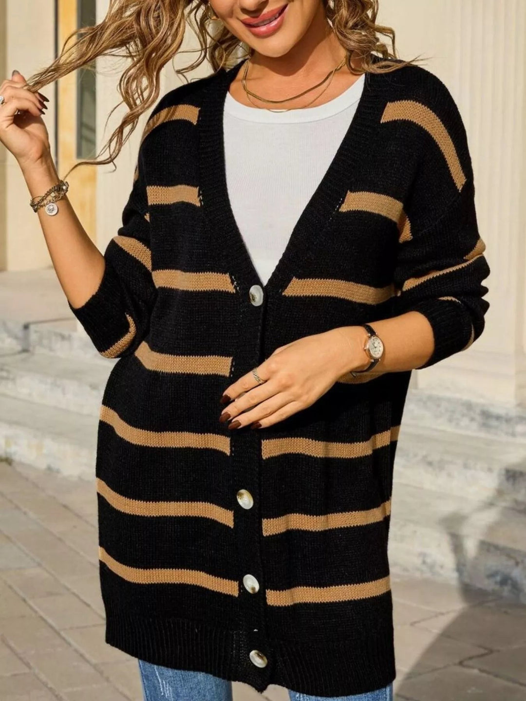 Oriana - Long cardigan élégant à rayures avec boutons
