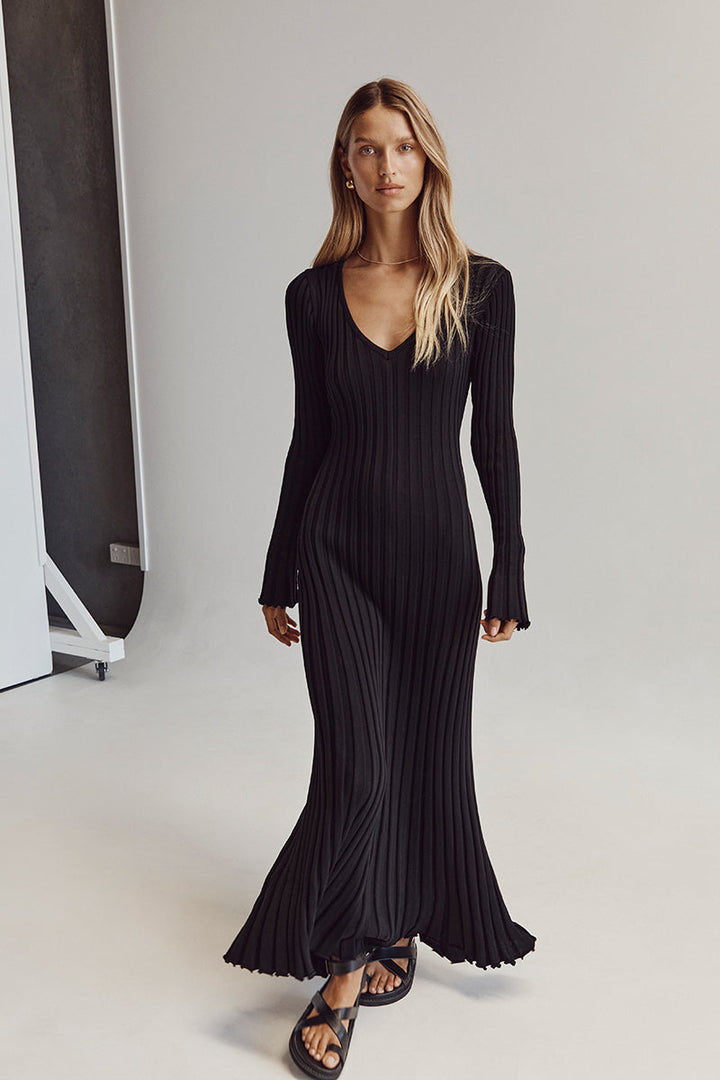 Natalija | Robe midi tricotée col V pour femmes