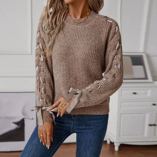Kaitlyn - Pull en maille douce avec manches à lacets stylées