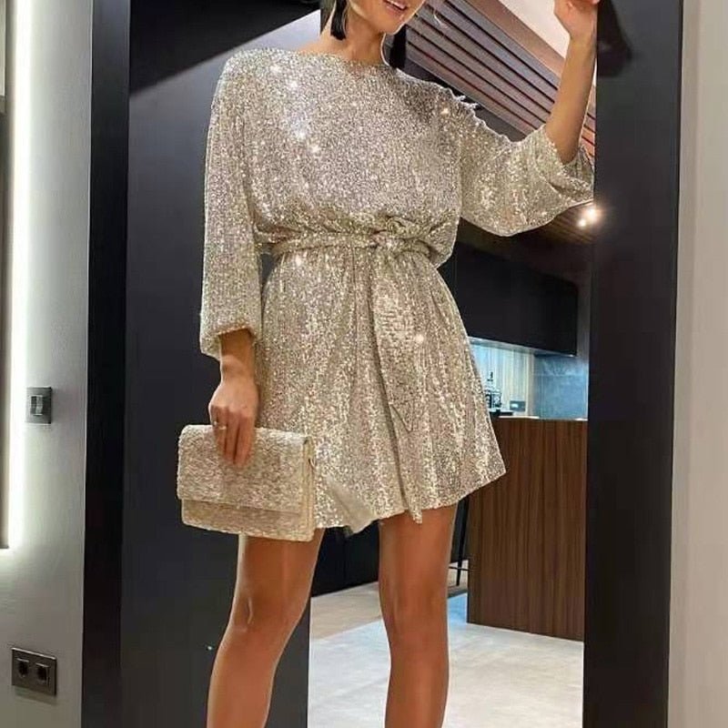 Minerva | Mini robe de fête décontractée